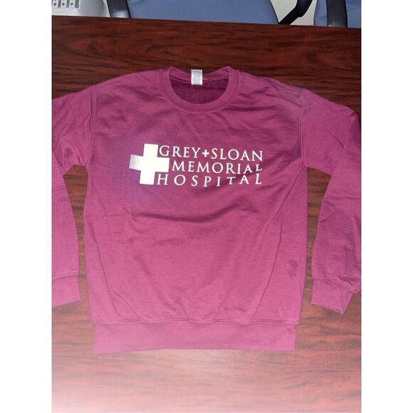 Grey Sloan Memorial Hospital-Grey’s Anatomy Burgundy Sweatshirt Size Small - Picture 1 of 12